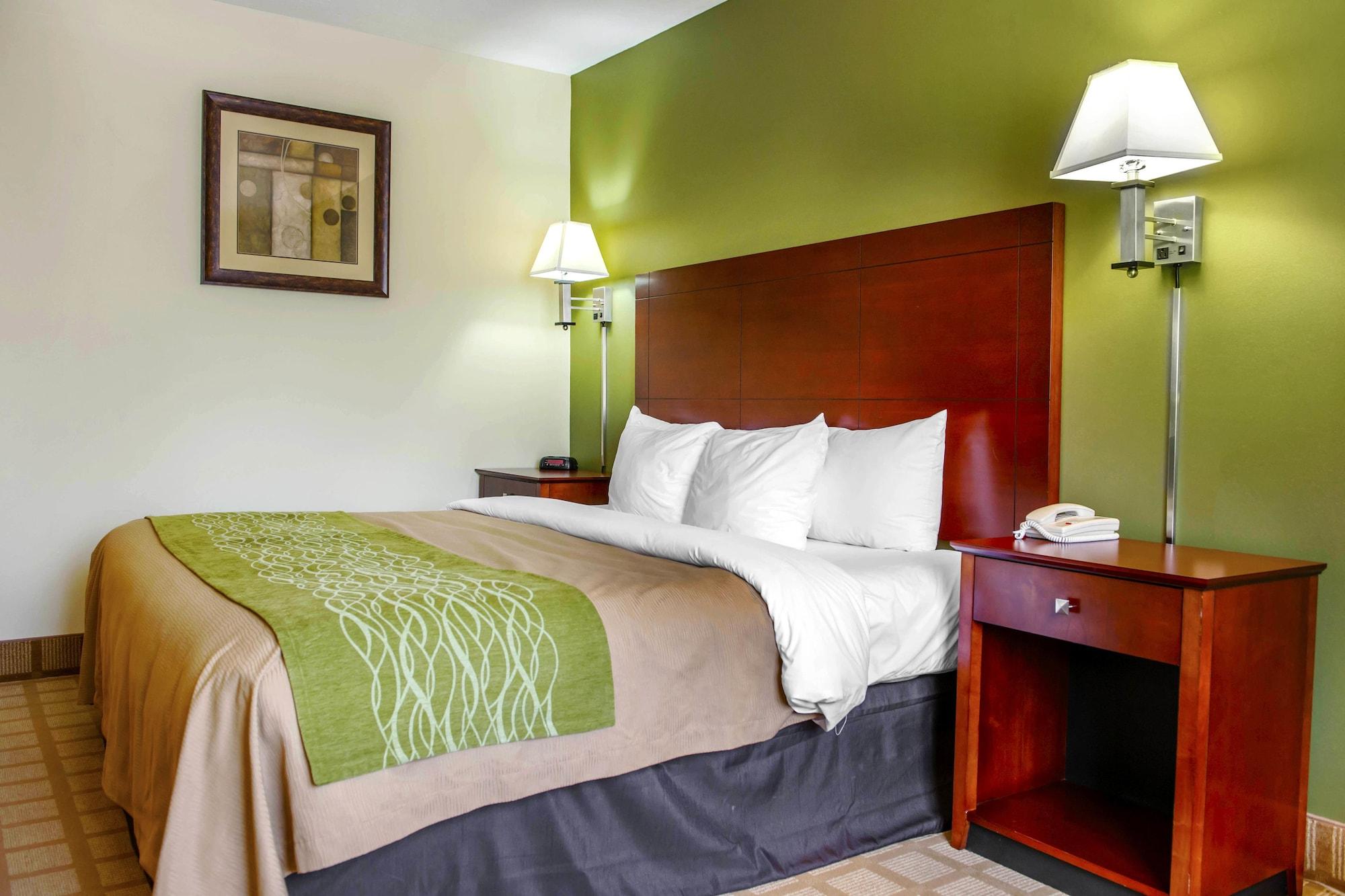Quality Inn I-74 Batesville Exterior photo